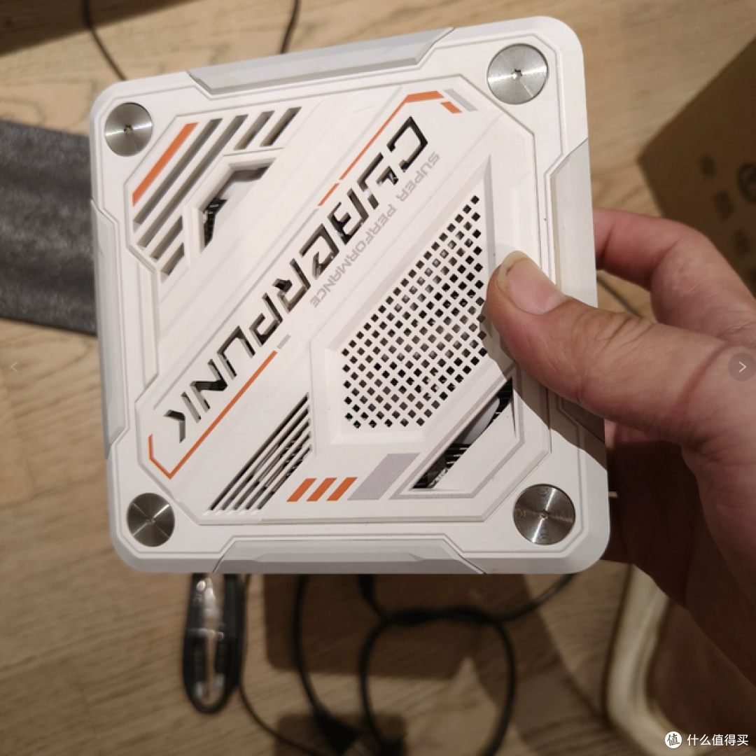 小黄鱼惊现7840HS极摩客K6小主机！8GB+256GB要1850值吗？