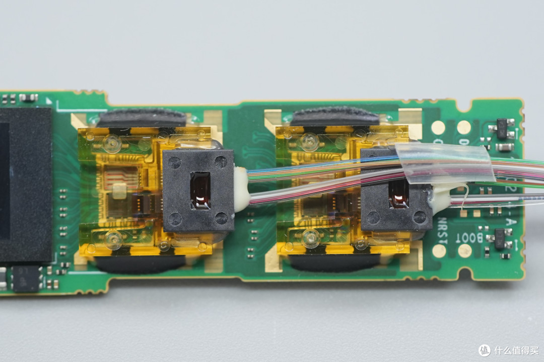 标准QSFP‑DD封装,HPE 800G AOC光模块拆解