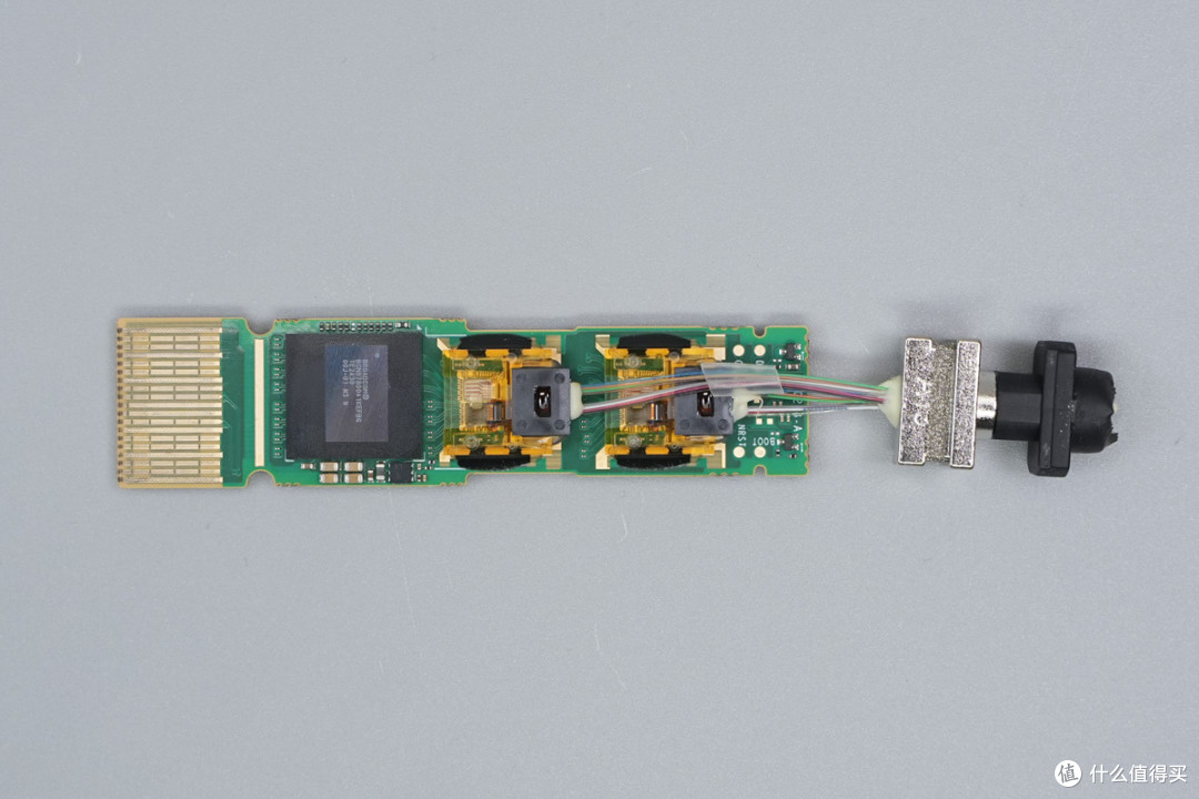 标准QSFP‑DD封装,HPE 800G AOC光模块拆解