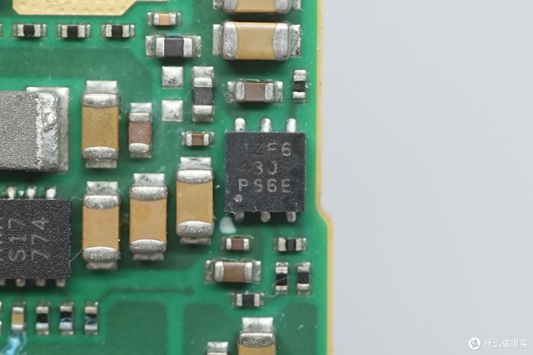 标准QSFP‑DD封装,HPE 800G AOC光模块拆解