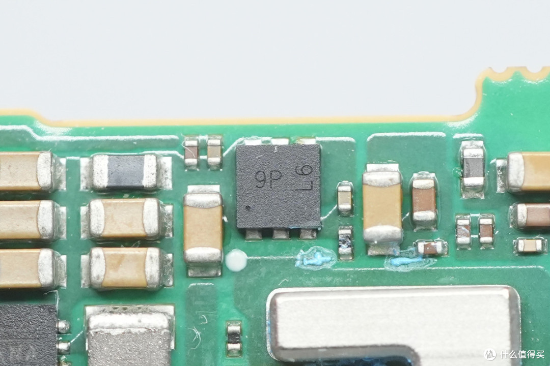 标准QSFP‑DD封装,HPE 800G AOC光模块拆解