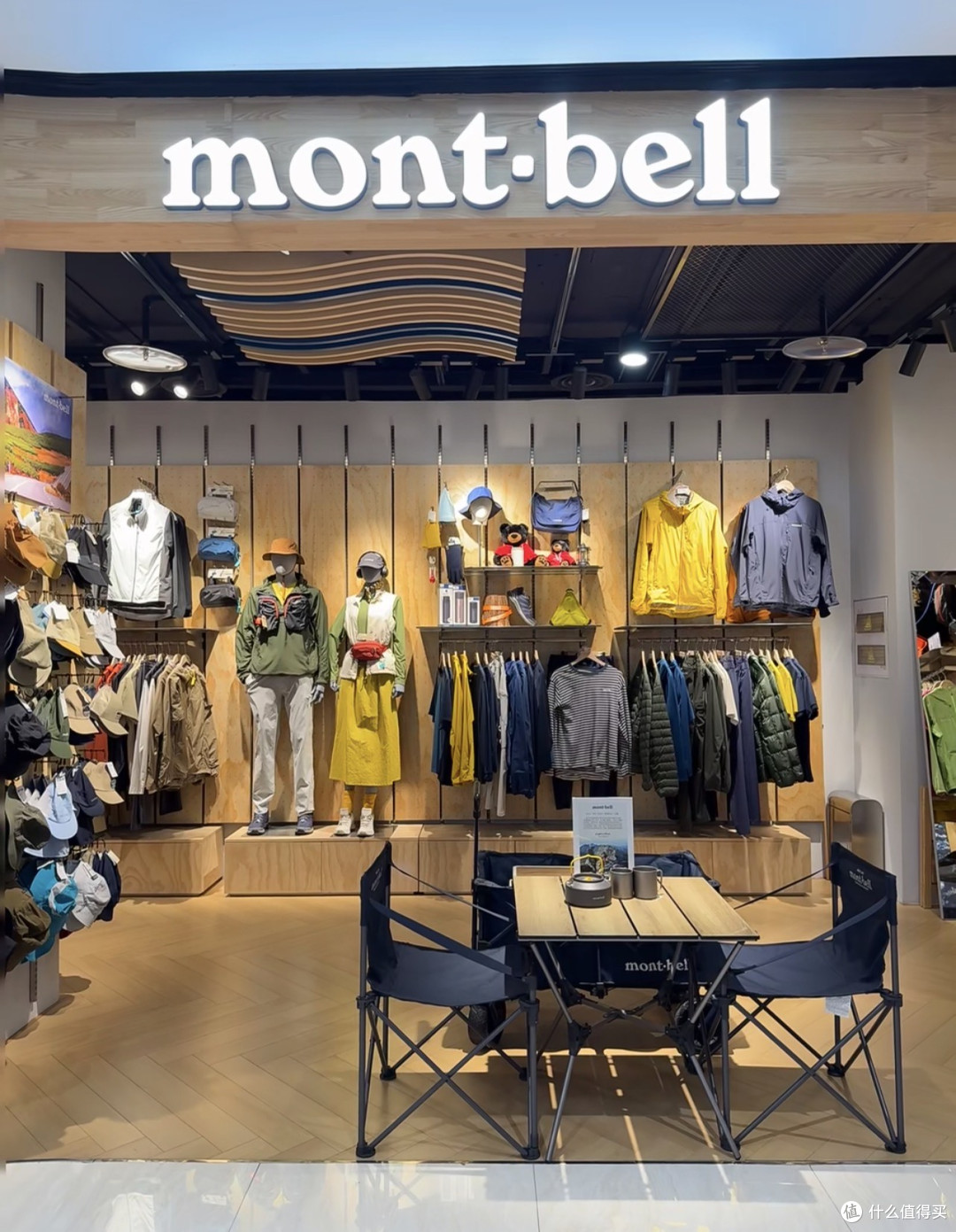 同一个mont·bell两副面孔?双11户外冲锋衣按这个思路选