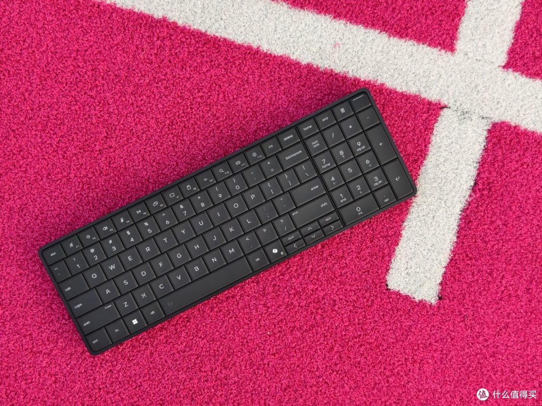HP EliteBoard G1a评测:一块“键盘”走天下,移动办公新思路