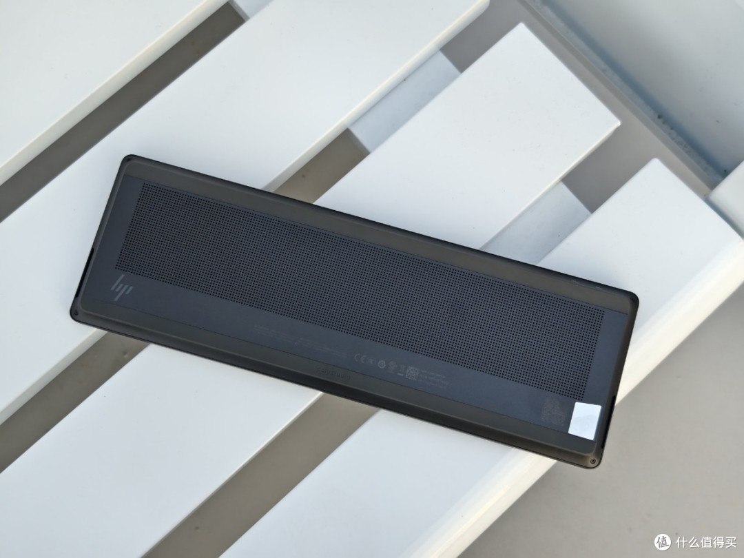 HP EliteBoard G1a评测:一块“键盘”走天下,移动办公新思路