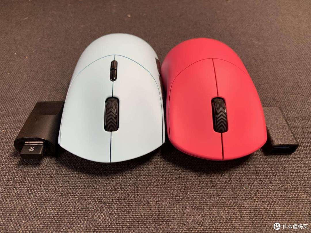 轻量化无线电竞鼠标双款体验!雷柏VT7s V2& VT7 PRO V2|开箱实测