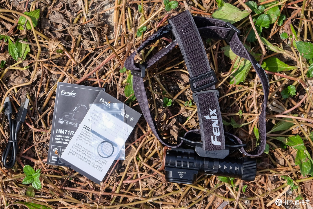 既是头灯也是手电,Fenix HM71R V2.0把工业照明的痛点都解了