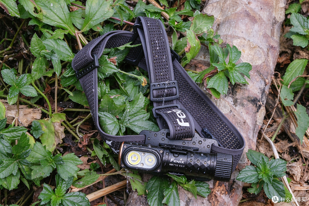 既是头灯也是手电,Fenix HM71R V2.0把工业照明的痛点都解了