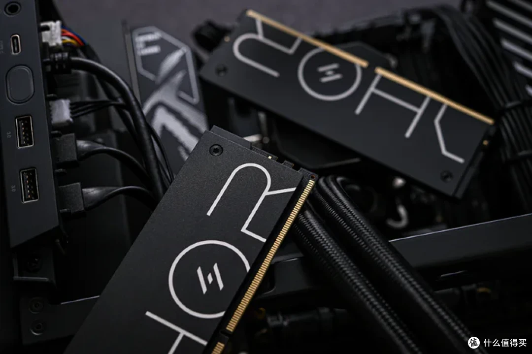 双平台高性能低时序——阿斯加特雷神索尔DDR5 6000 C26开箱简测