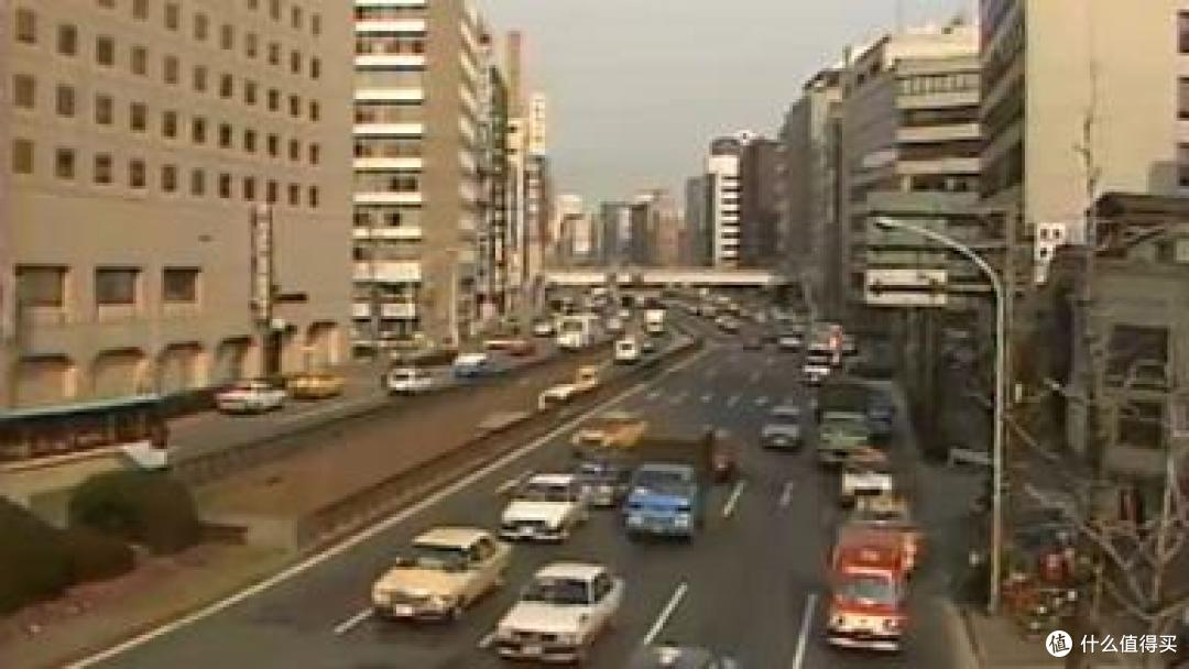 1990年代日本东京新宿区的市容街景风土人情_哔哩哔哩_bilibili