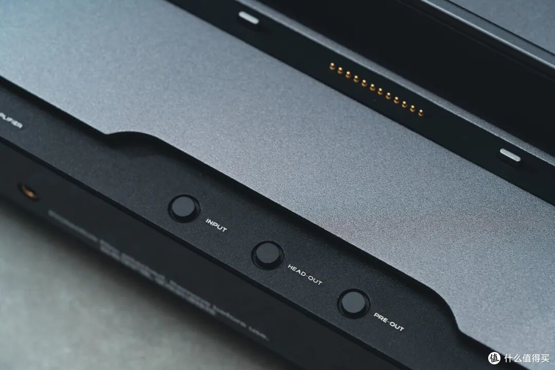 HIFIMAN HM2000+小夜曲底座 合体状态的表现
