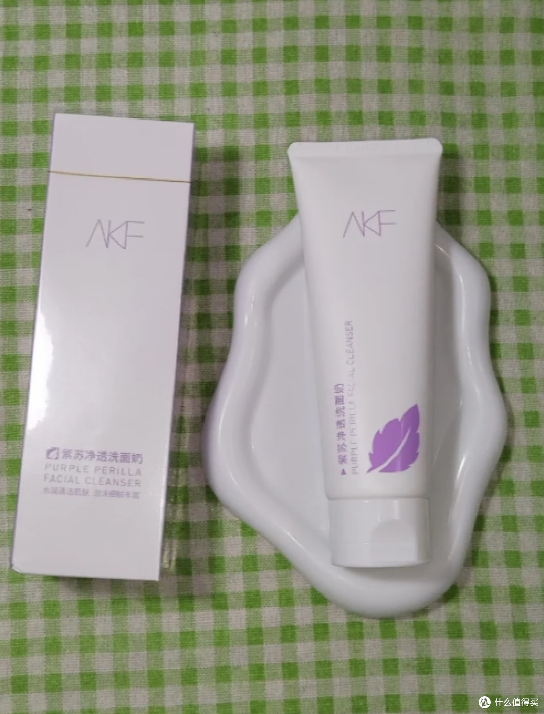 混油皮洁面空瓶记:氨基酸洁面场景种草,洗卸养别只盯“洗干净”