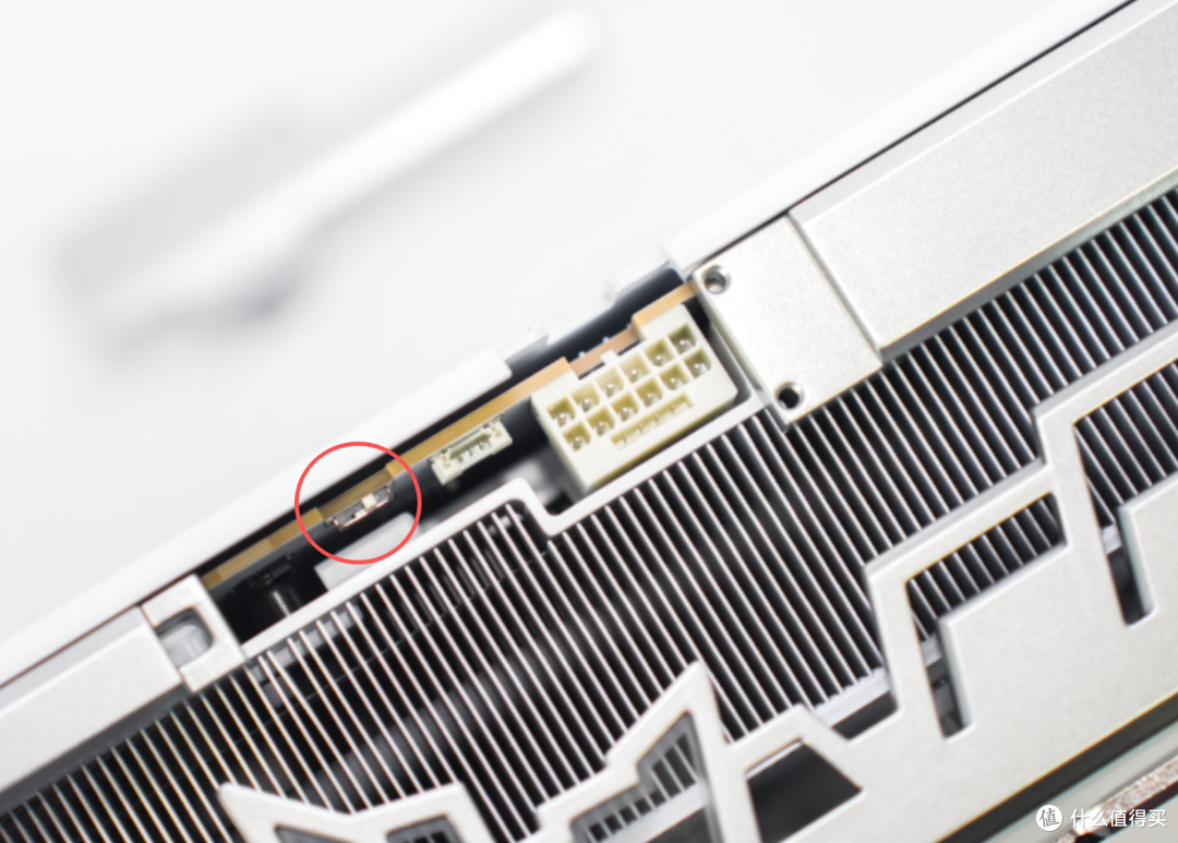 重新定义纯白旗舰显卡新标杆！影驰RTX 5080 HOF Extreme上手实测