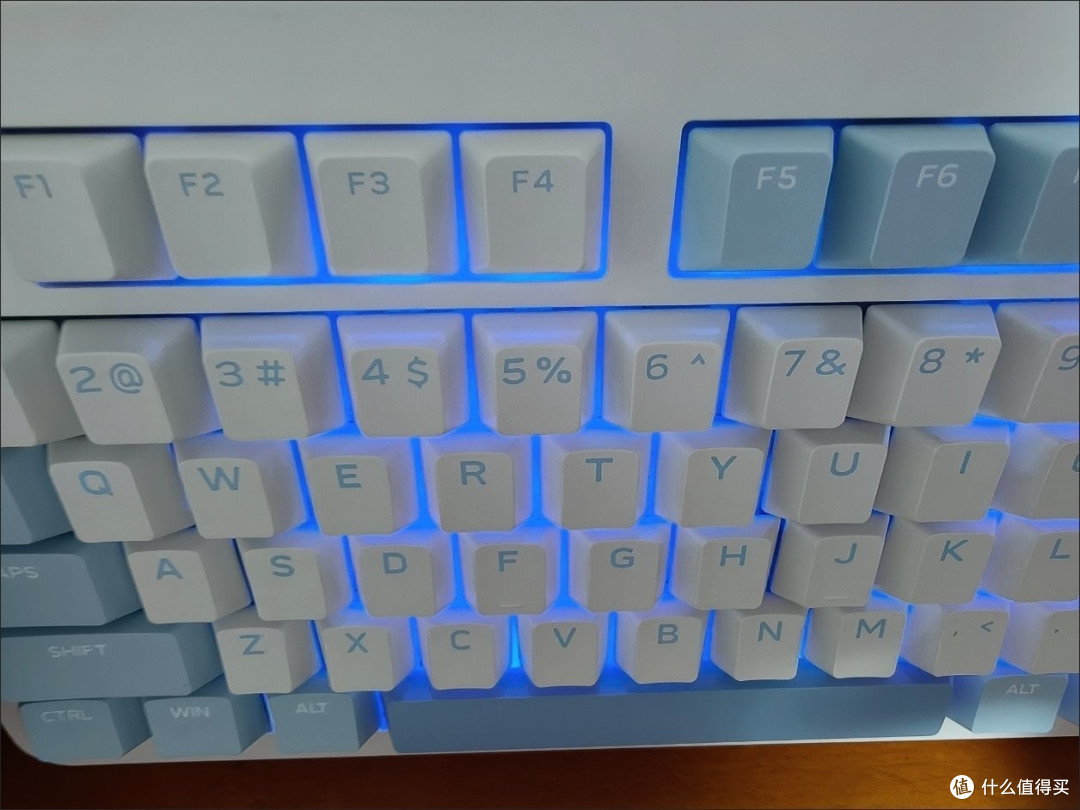 迈从G87 V2长时间游戏体验评测