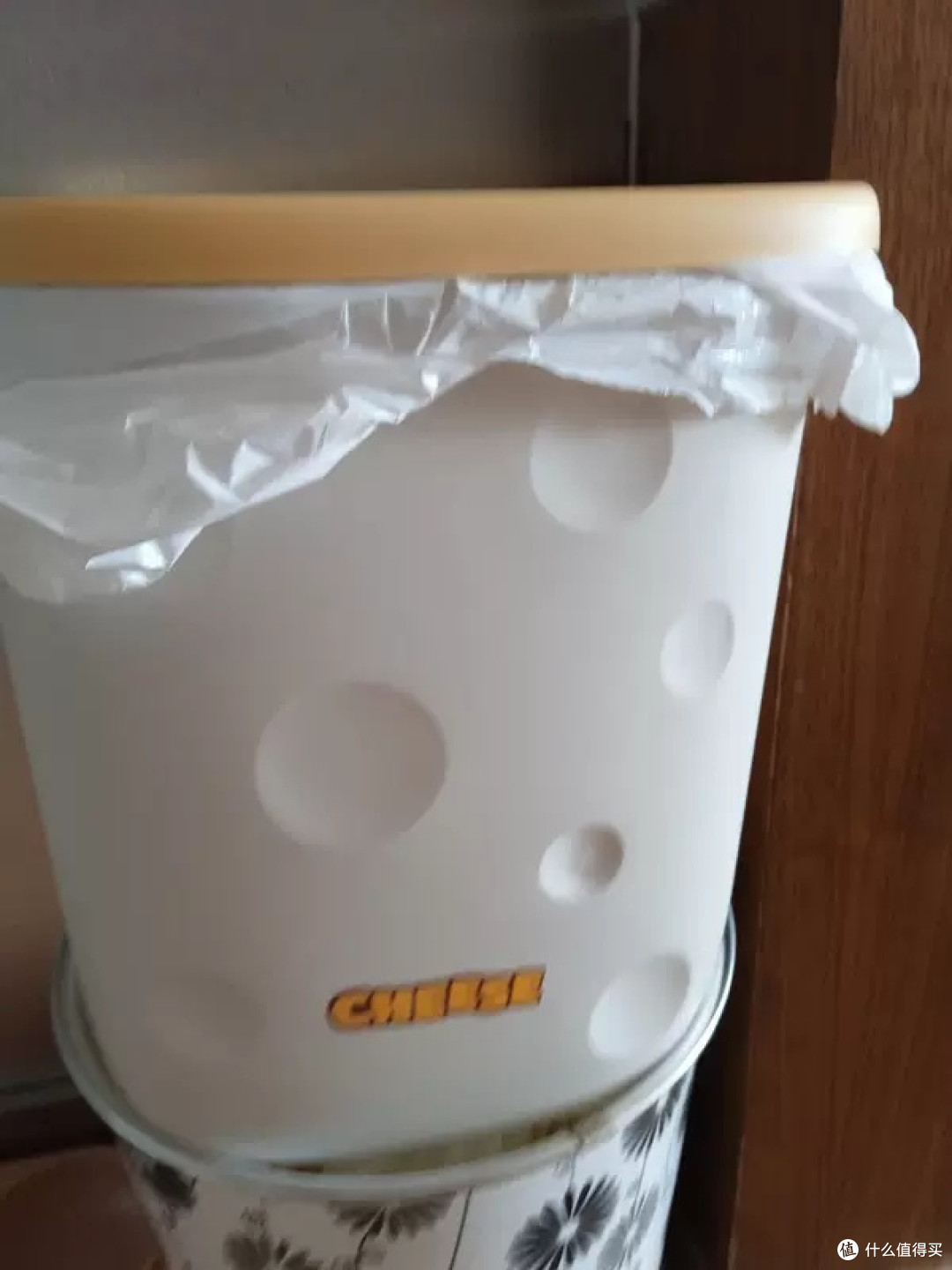 宅丽壮无盖垃圾桶设计解析