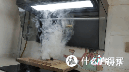 米家净烟机3Pro硬核开测!烟雾狂虐无惧爆炒,厨房空气守护者!