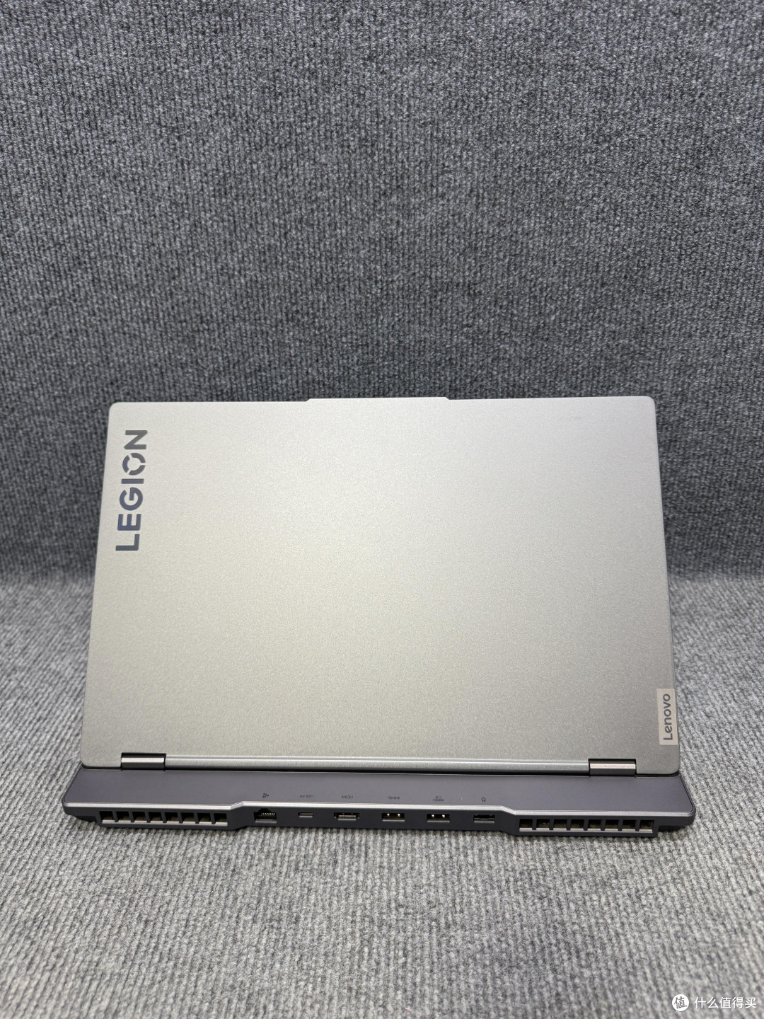 R9配RTX5060游戏本实测