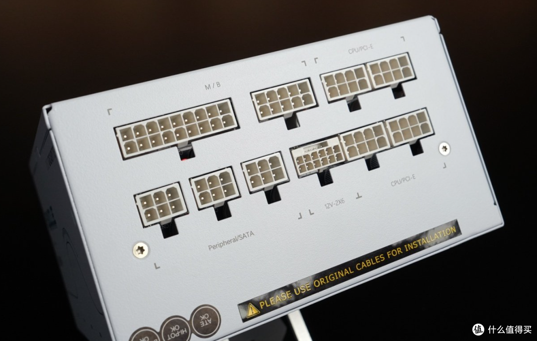 X3D 游戏主机装机清单:技嘉这套主板显卡电源组合可以直接抄