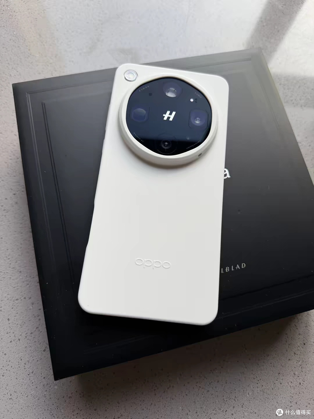 观望半年,复盘 OPPO Find X9 Ultra,降价同时配置卷出新高度