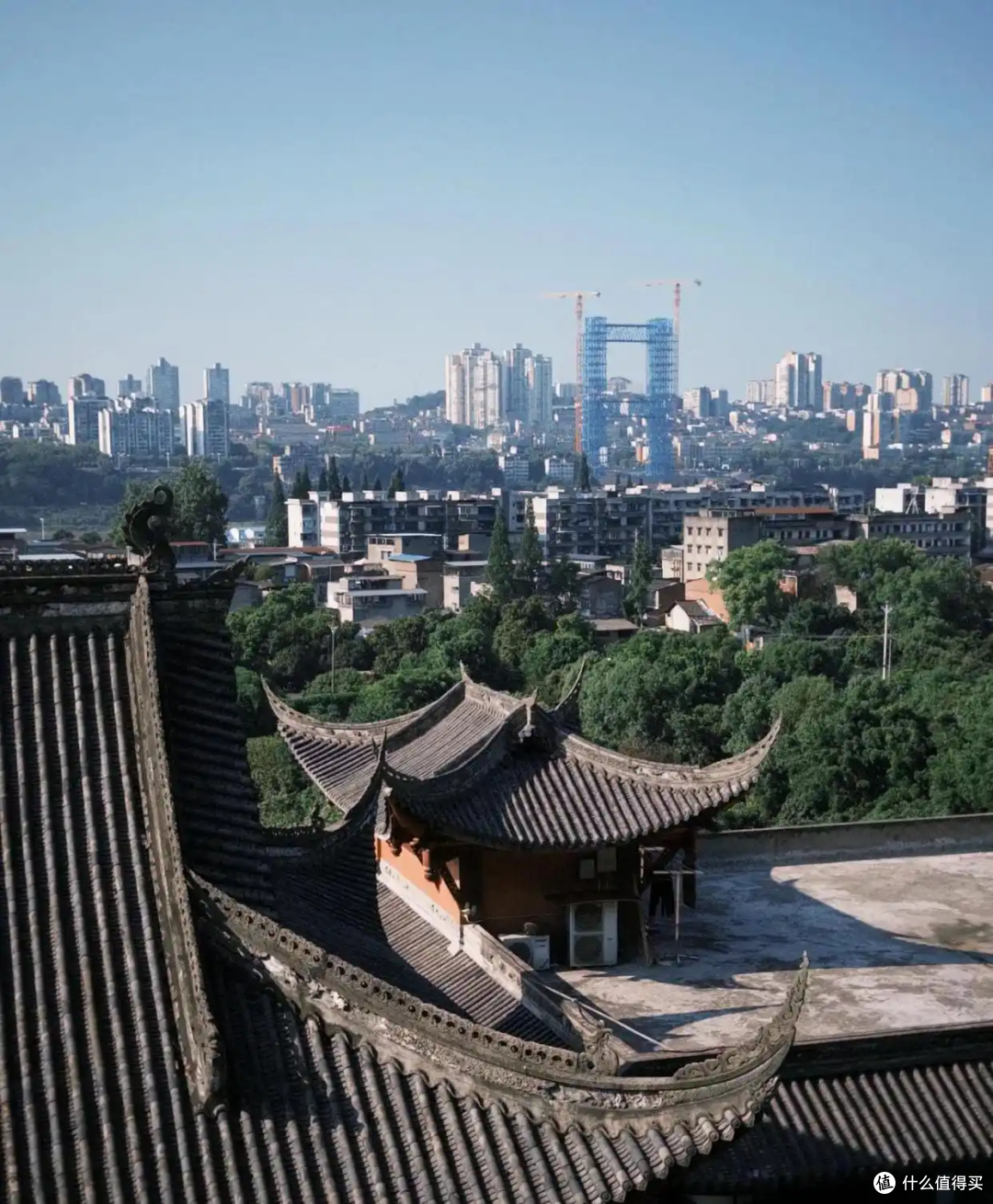 短假去酒乡怎么玩 泸州两天一晚的酒厂古镇江景线路