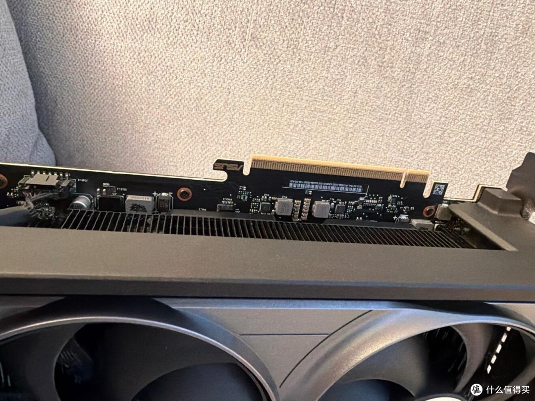 RTX5090长期体验与选购建议