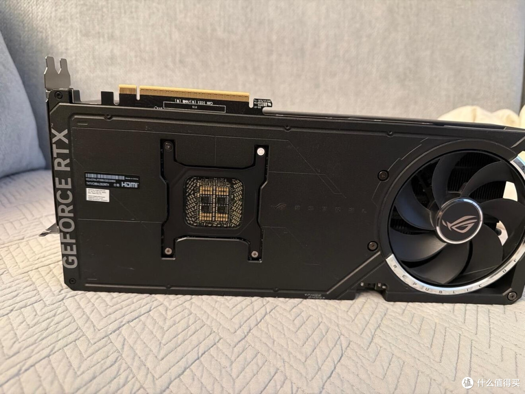 RTX5090长期体验与选购建议