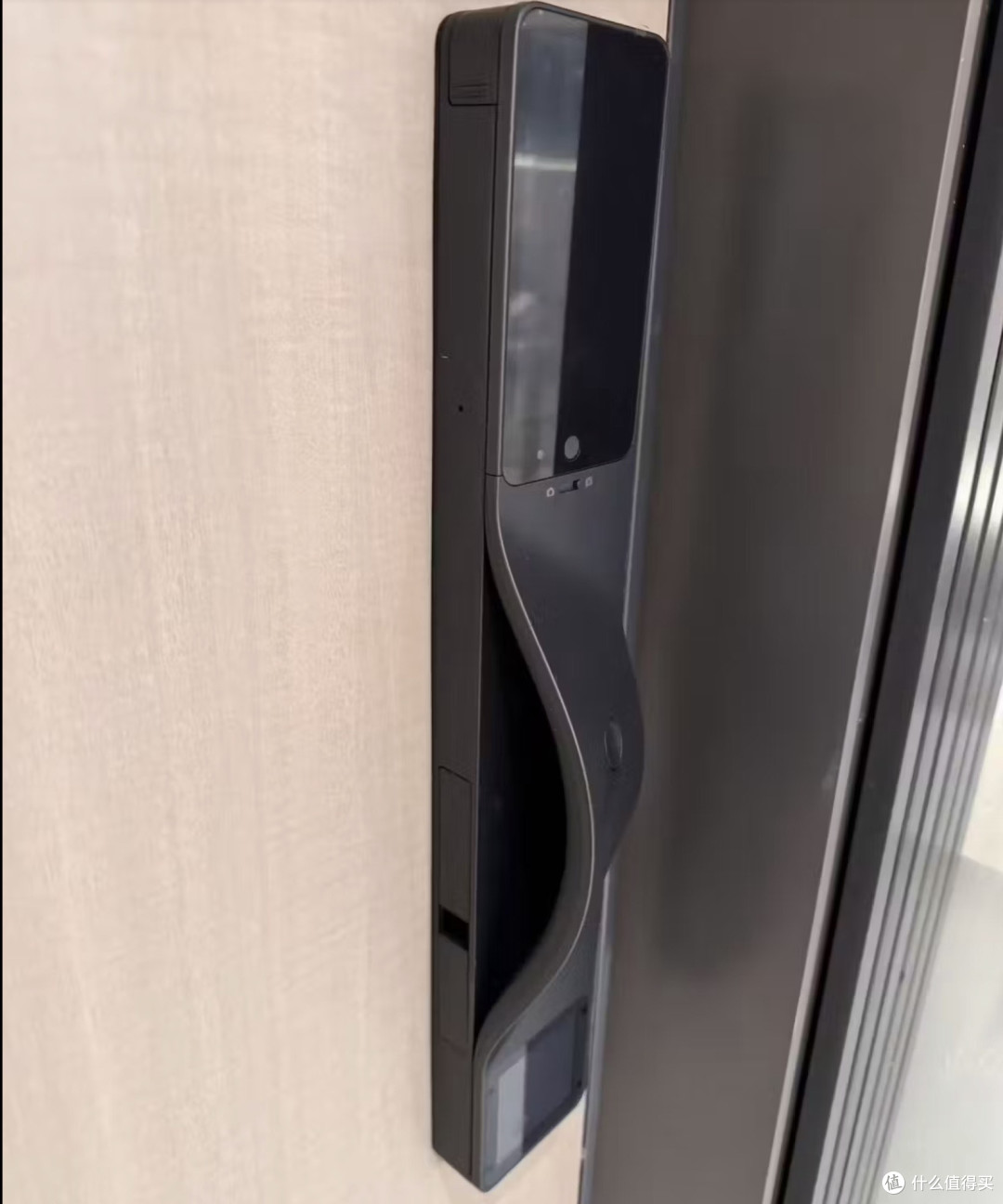 4180元买的鹿客V7Max,乔迁就把我锁在门外,拆开一看电机全是锈