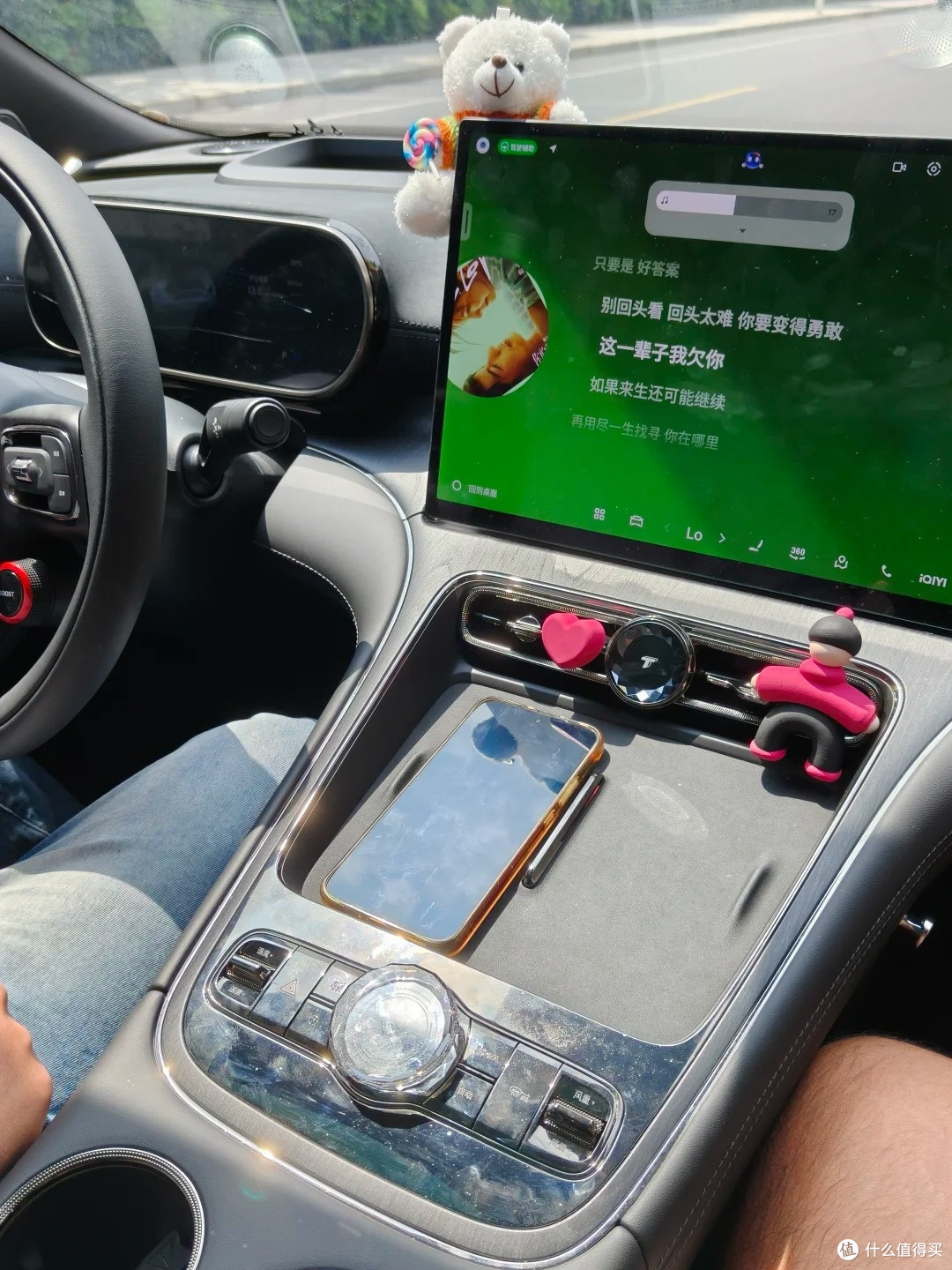 试驾吉利银河 TT：16.99 万带 800V + 激光雷达，优缺点都挺直白