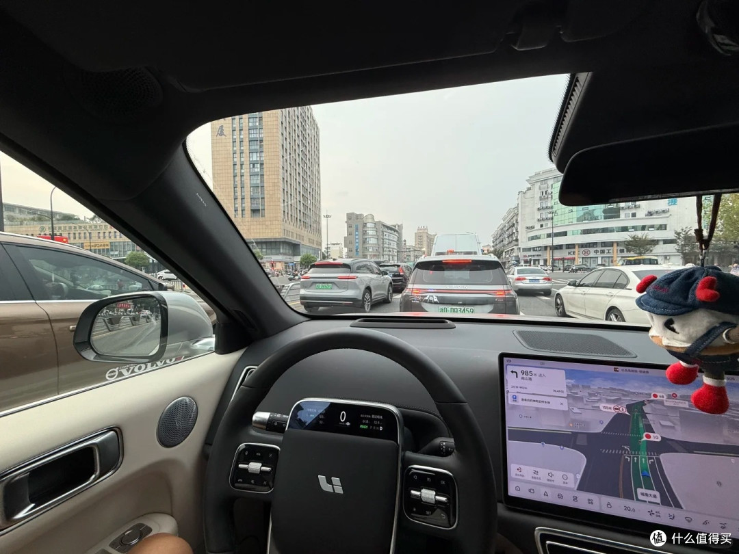 理想 L6 开满一年跑了9000公里，算完养车账单，说实话我挺意外