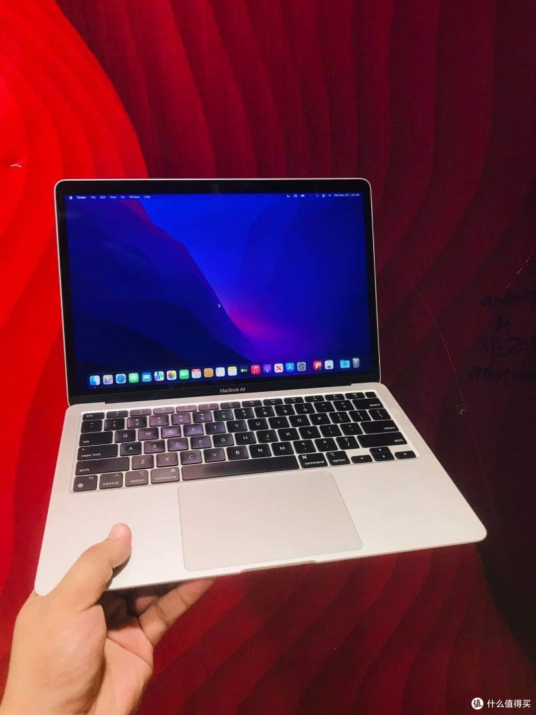 3000块买啥NEO?我推荐二手 MacBook Air M1