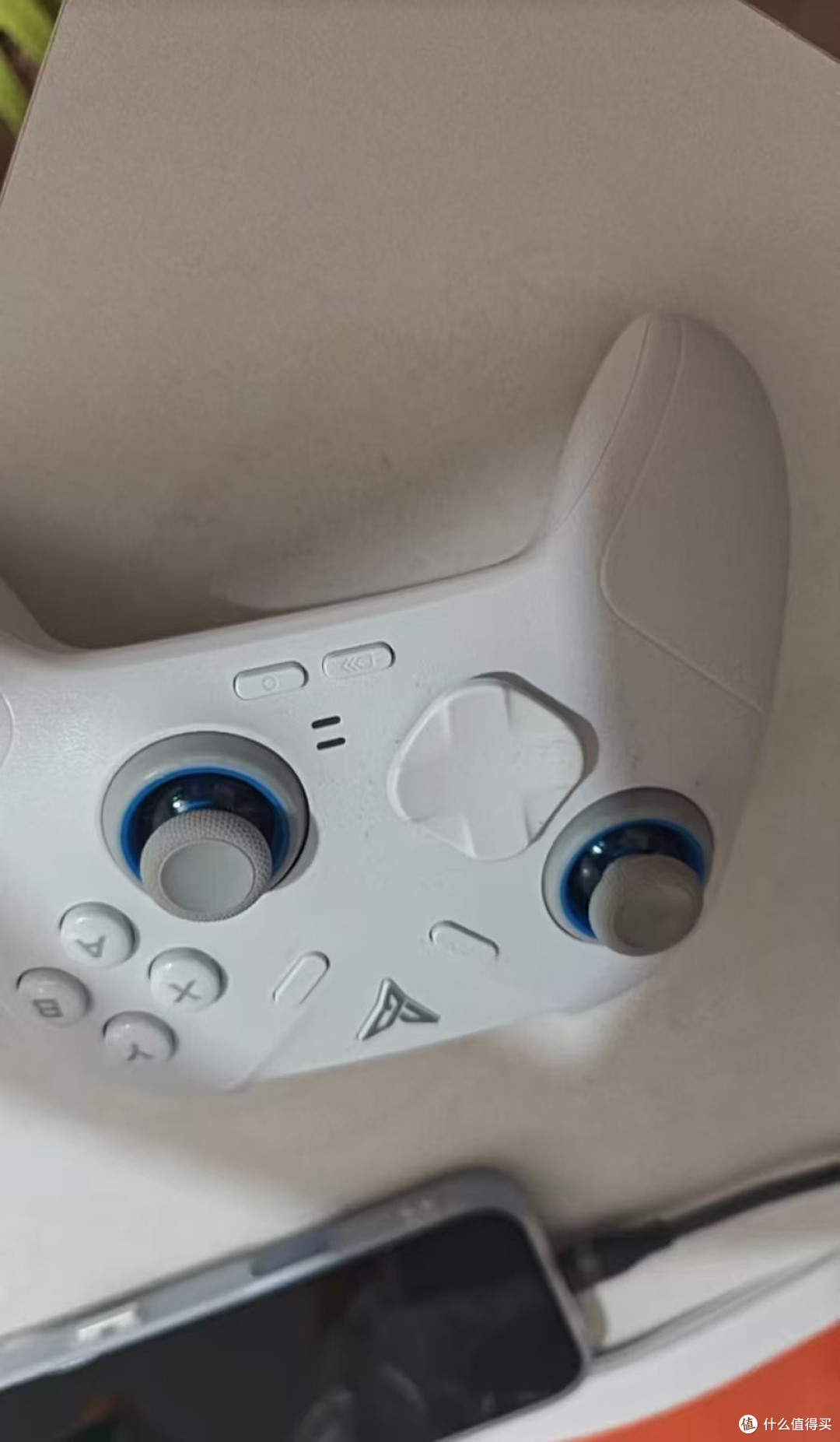 飞智冰原狼4多模版手柄真实上手测评