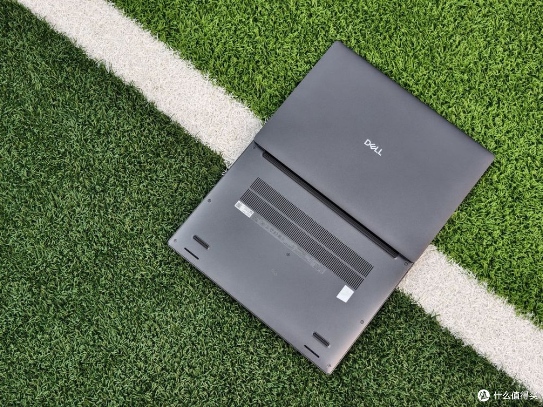 Dell Pro 14 Premium 2026评测:耐用与优雅的双重兼顾