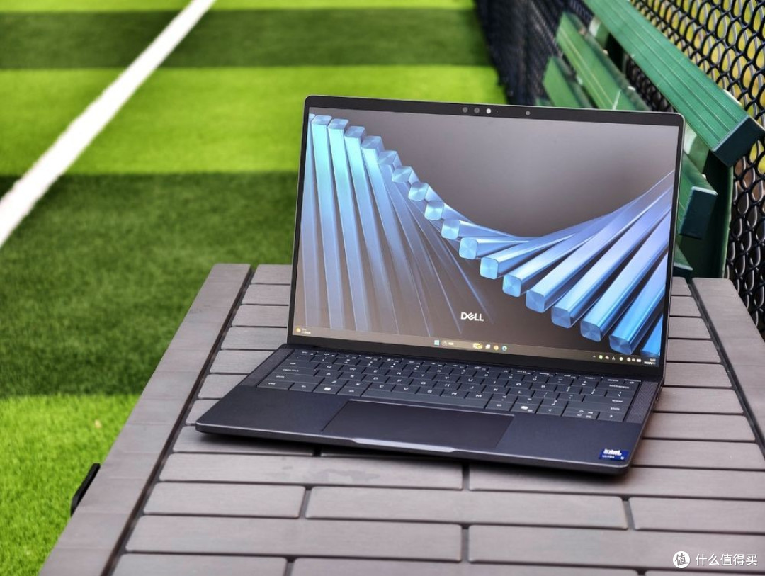 Dell Pro 14 Premium 2026评测:耐用与优雅的双重兼顾