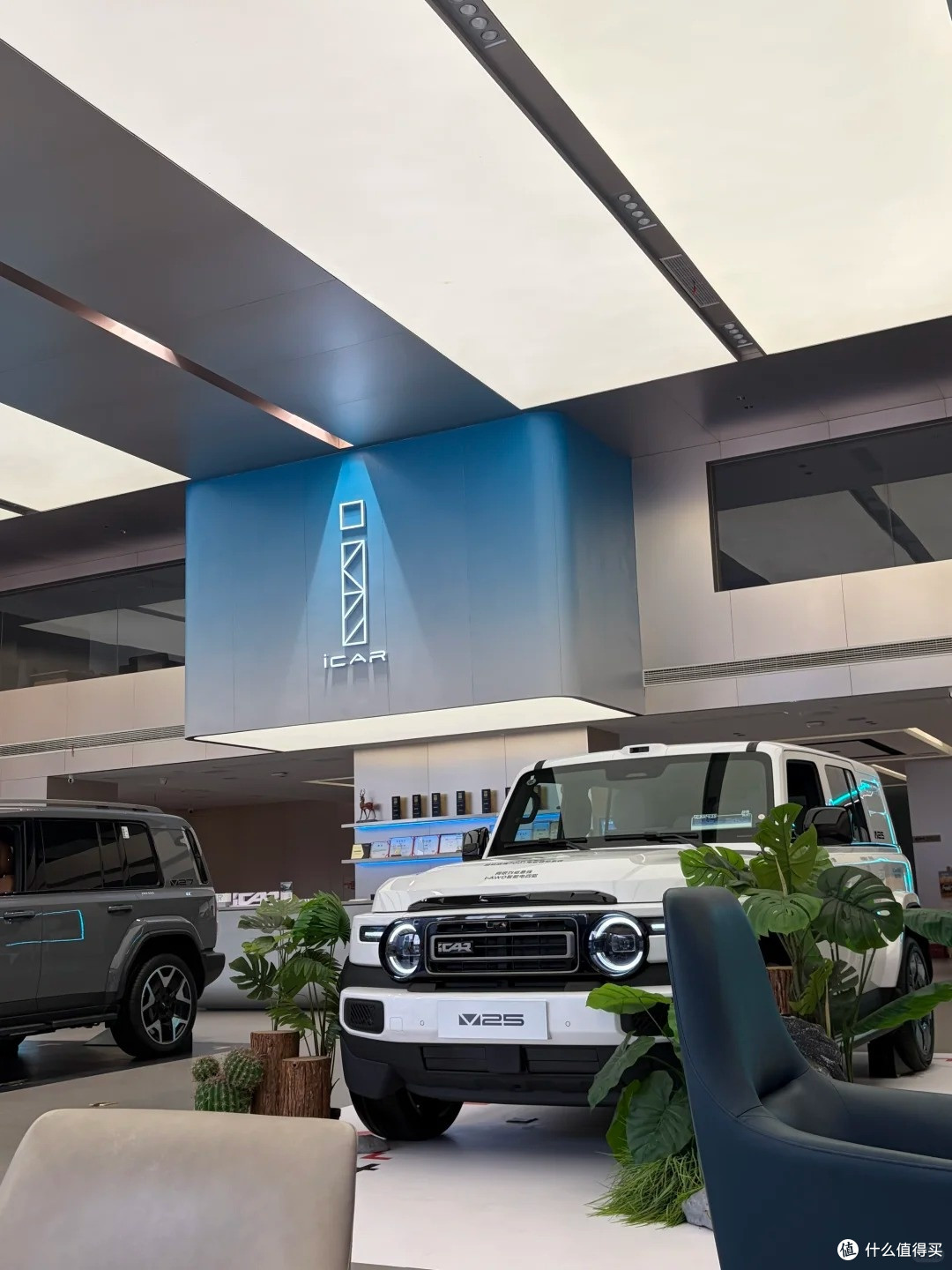 老 V23 车主试驾 iCAR V25:升级挺实在,但有个遗憾得提前说