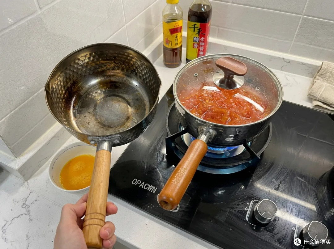 保姆级煮鸡蛋实测！沸水煮到底几分钟？锅具、水量都有影响...