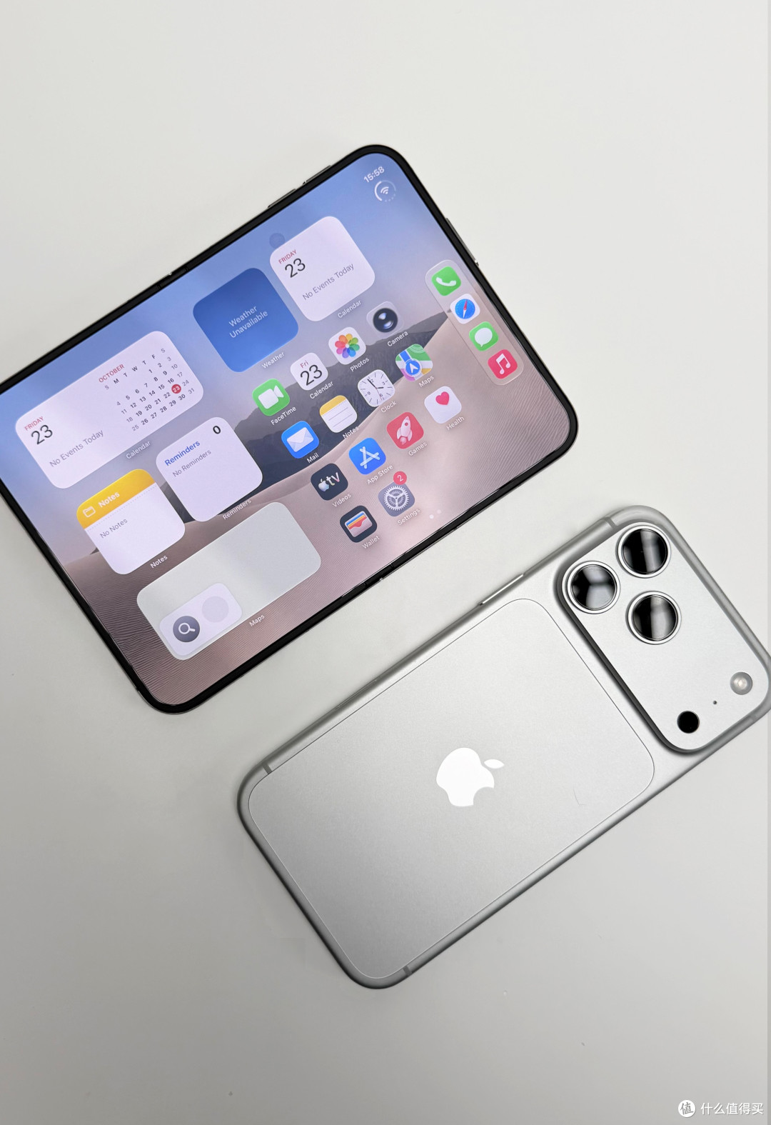 苹果首款折叠屏iPhone实测体验
