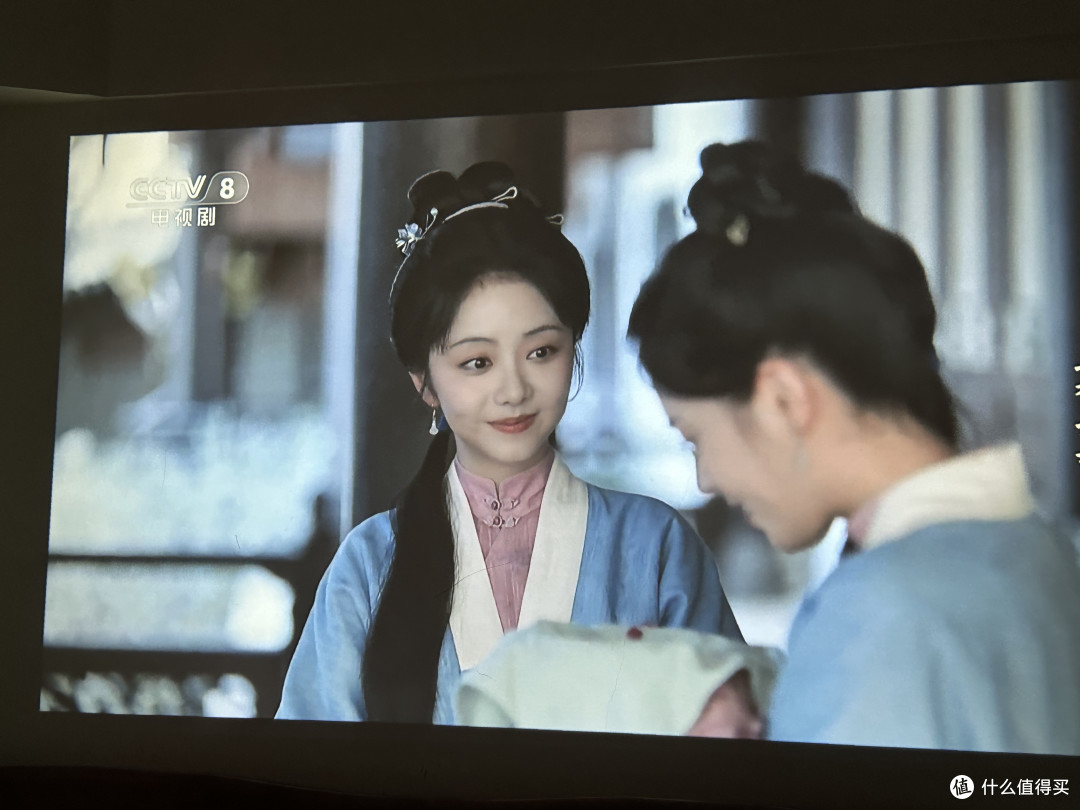 不到一千元的投影仪里到底能塞多少东西？小光盒R1初体验