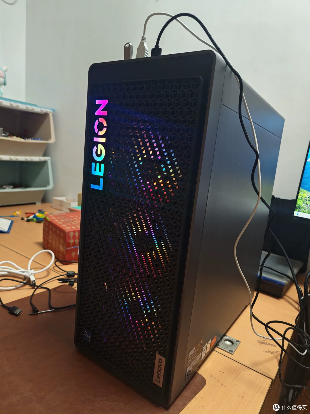 1100元的联想刃9000K准系统，Z790配850W官方没这组合