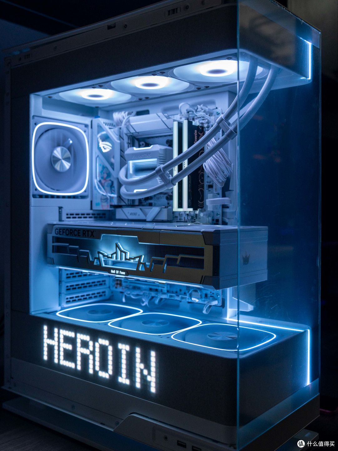 13颗施华洛世奇水晶加身!全新影驰RTX 5080 HOF Extreme显卡实测