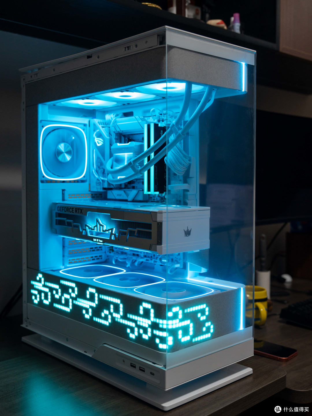 13颗施华洛世奇水晶加身!全新影驰RTX 5080 HOF Extreme显卡实测
