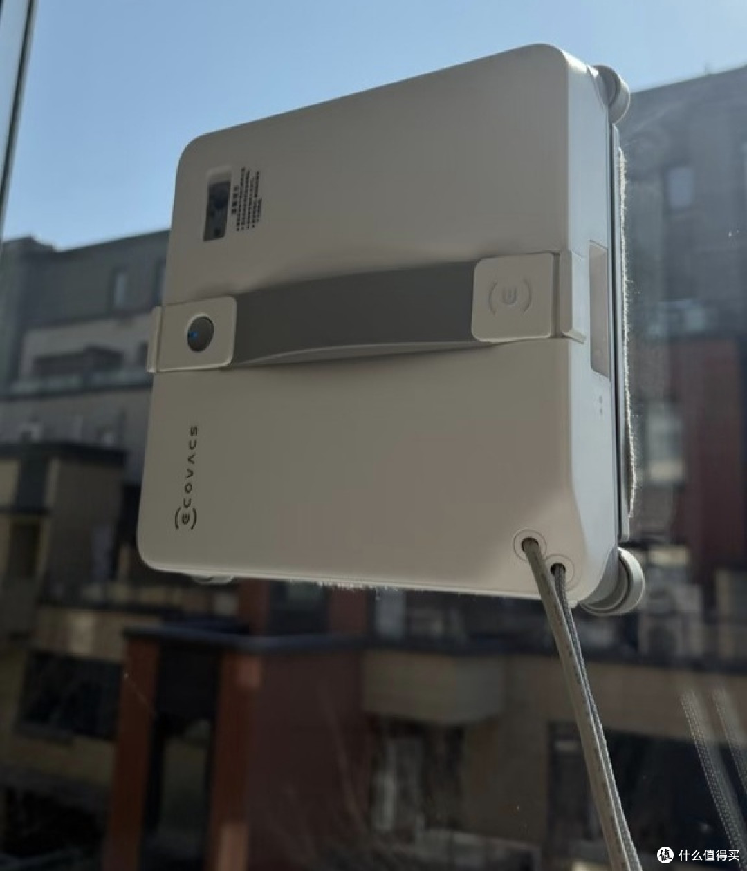 高层擦窗别盲目入手!科沃斯窗宝MINI2真实测评