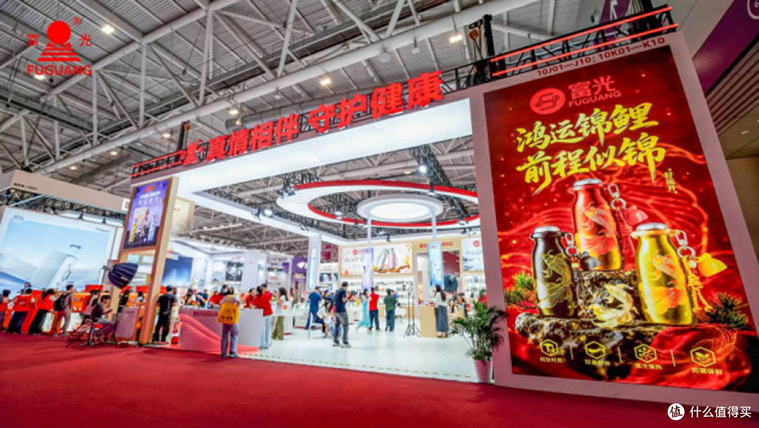 一只钛杯的功能创新与审美表达：富光探索品质饮水新场景
