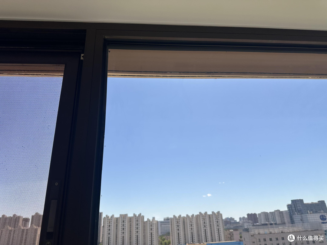 高层落地窗清洁方案深度解析
