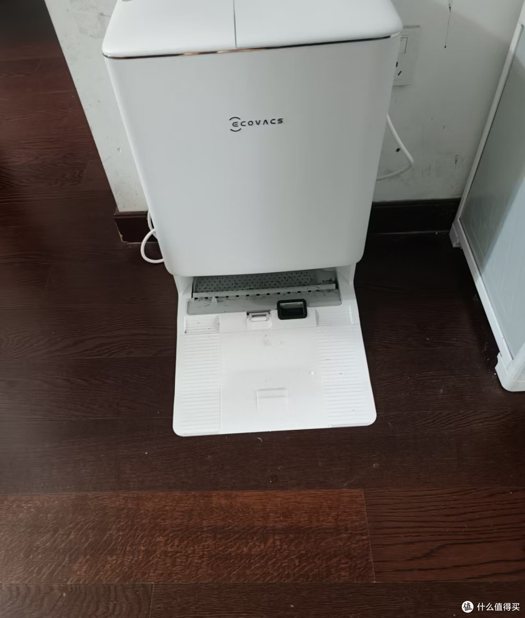 科沃斯T90S Pro,深挖藏在地板里的隐形脏污