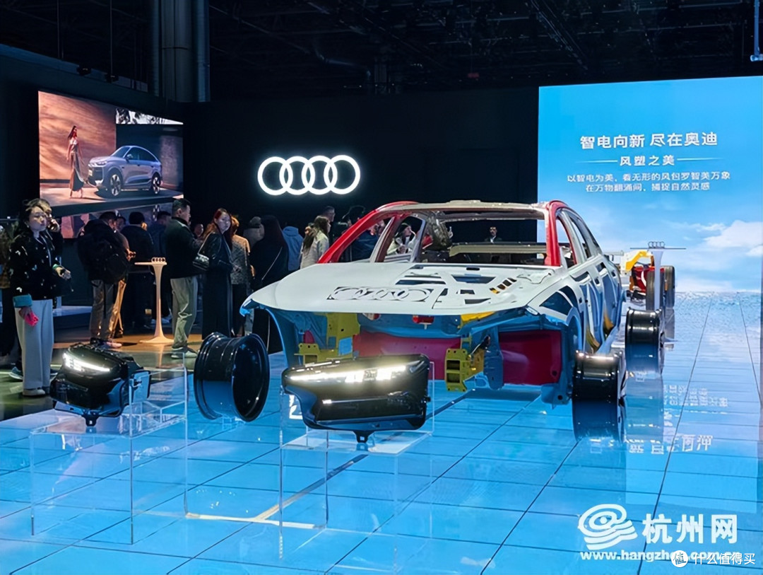 以后买奥迪先看车头:有四个圈找一汽,只有AUDI找上汽