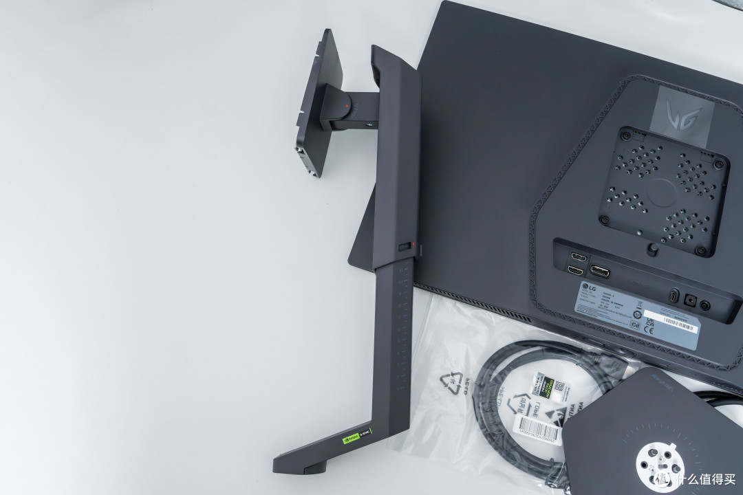 5090的梦中情机!JDG同款原生1000Hz神屏:LG 25G590B显示器实测