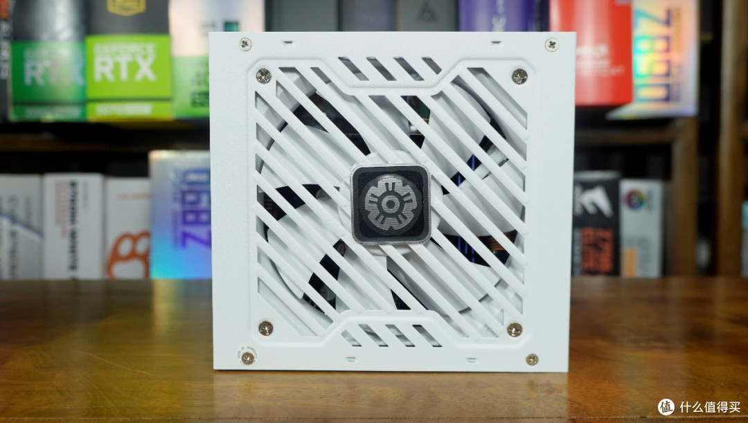 技嘉AORUS RTX5080超级雕AMD锐龙 9 9900X3D平台装机实测