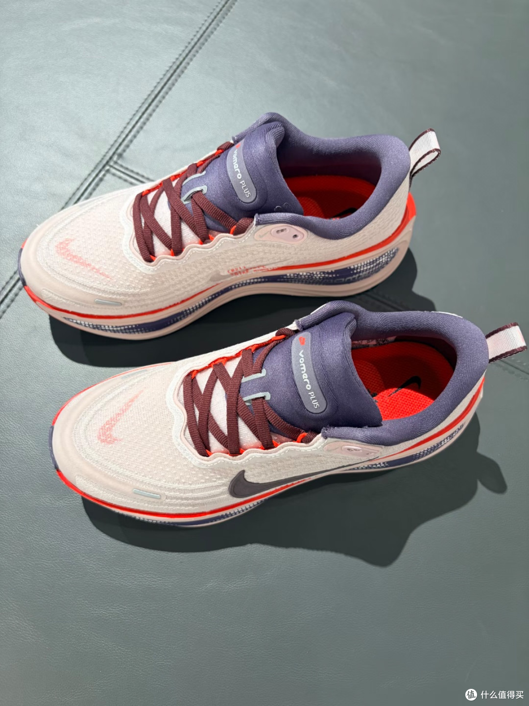 Nike Vomero Plus|ZoomX软弹加持,长距离慢跑本命跑鞋