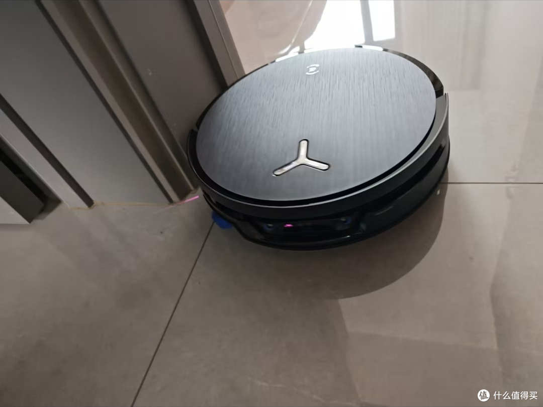 油污终结者?科沃斯X12S PRO水箱版,我拆了它的“热水洗地”底牌