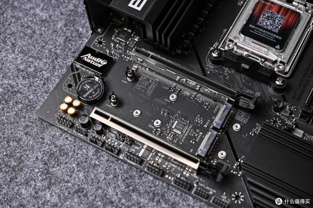 装一台黑金MATX——七彩虹 B850M 超级黑刃+追风者 XTV3 装机展示