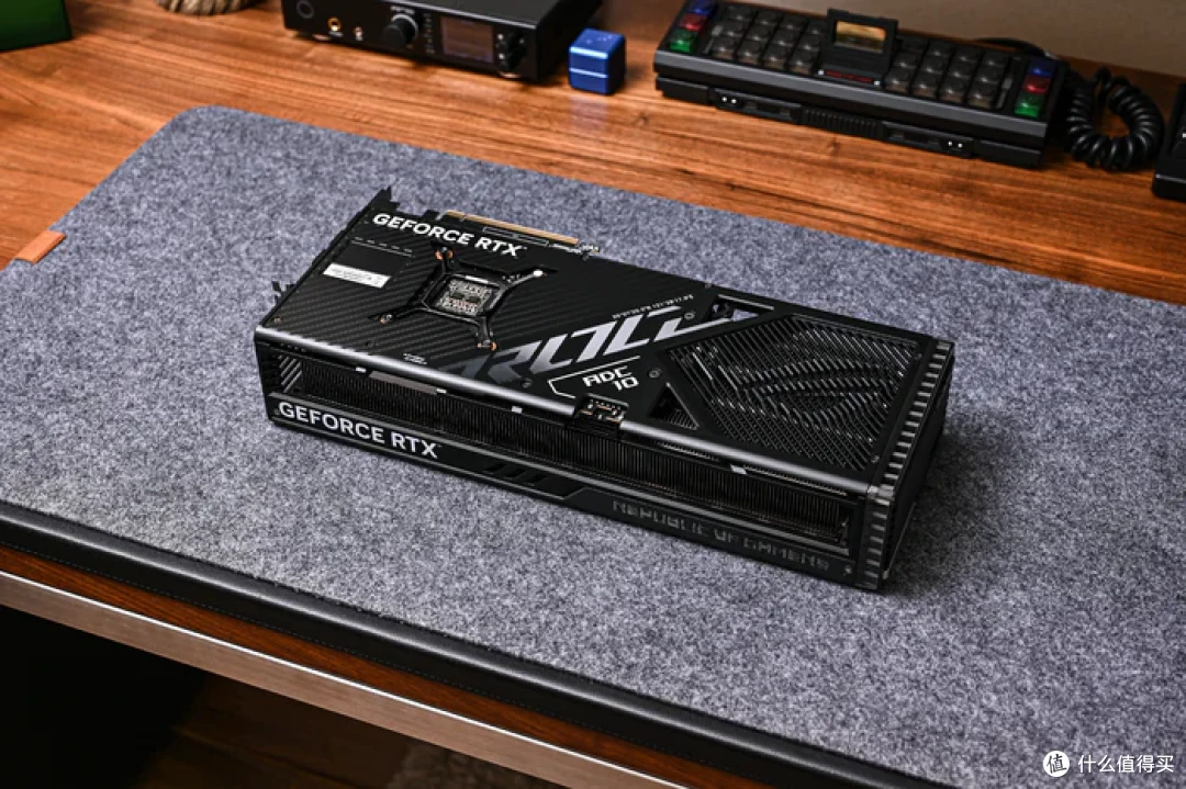 装一台黑金MATX——七彩虹 B850M 超级黑刃+追风者 XTV3 装机展示
